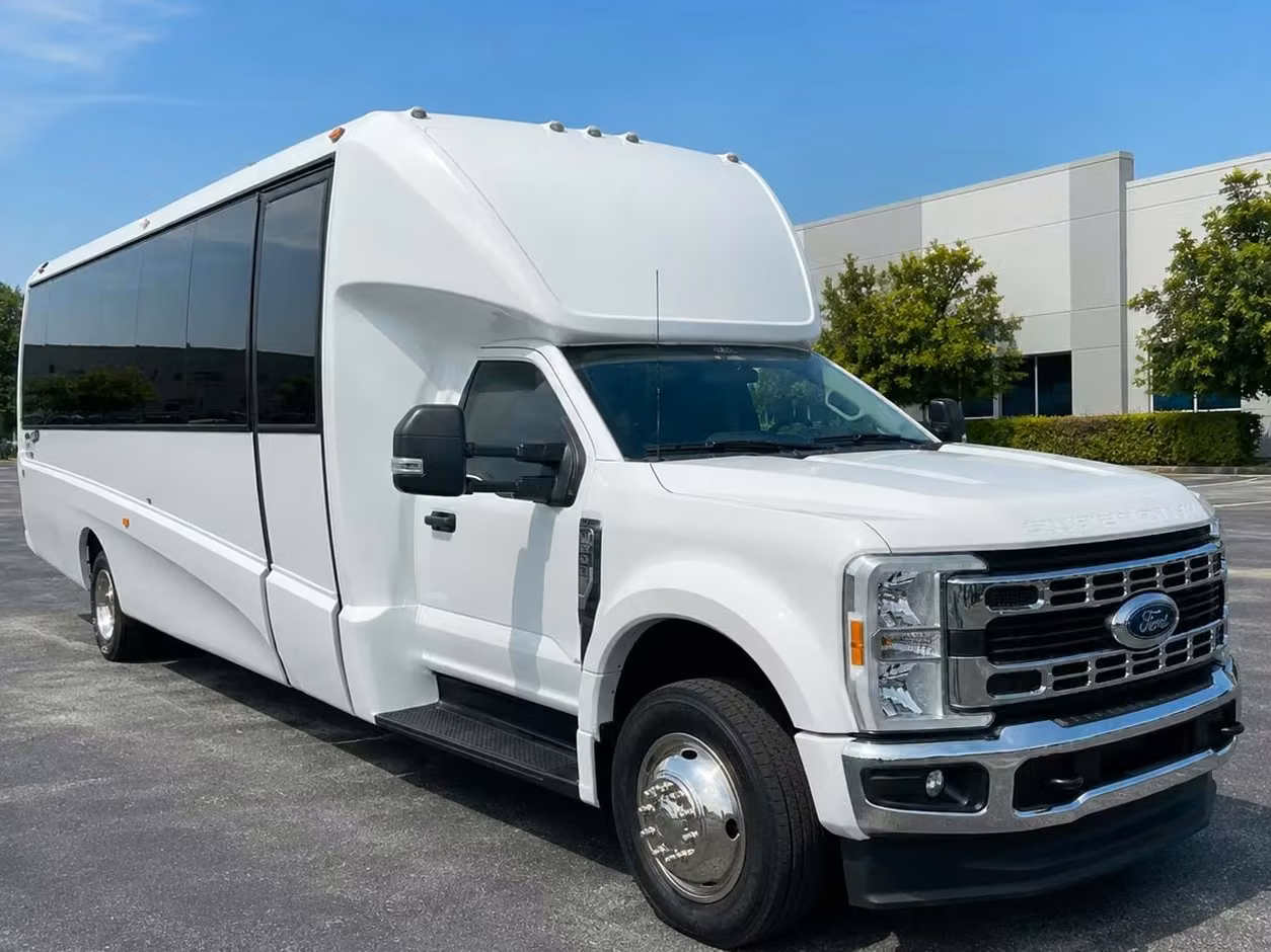 riviera beach 25 passenger minibus rental