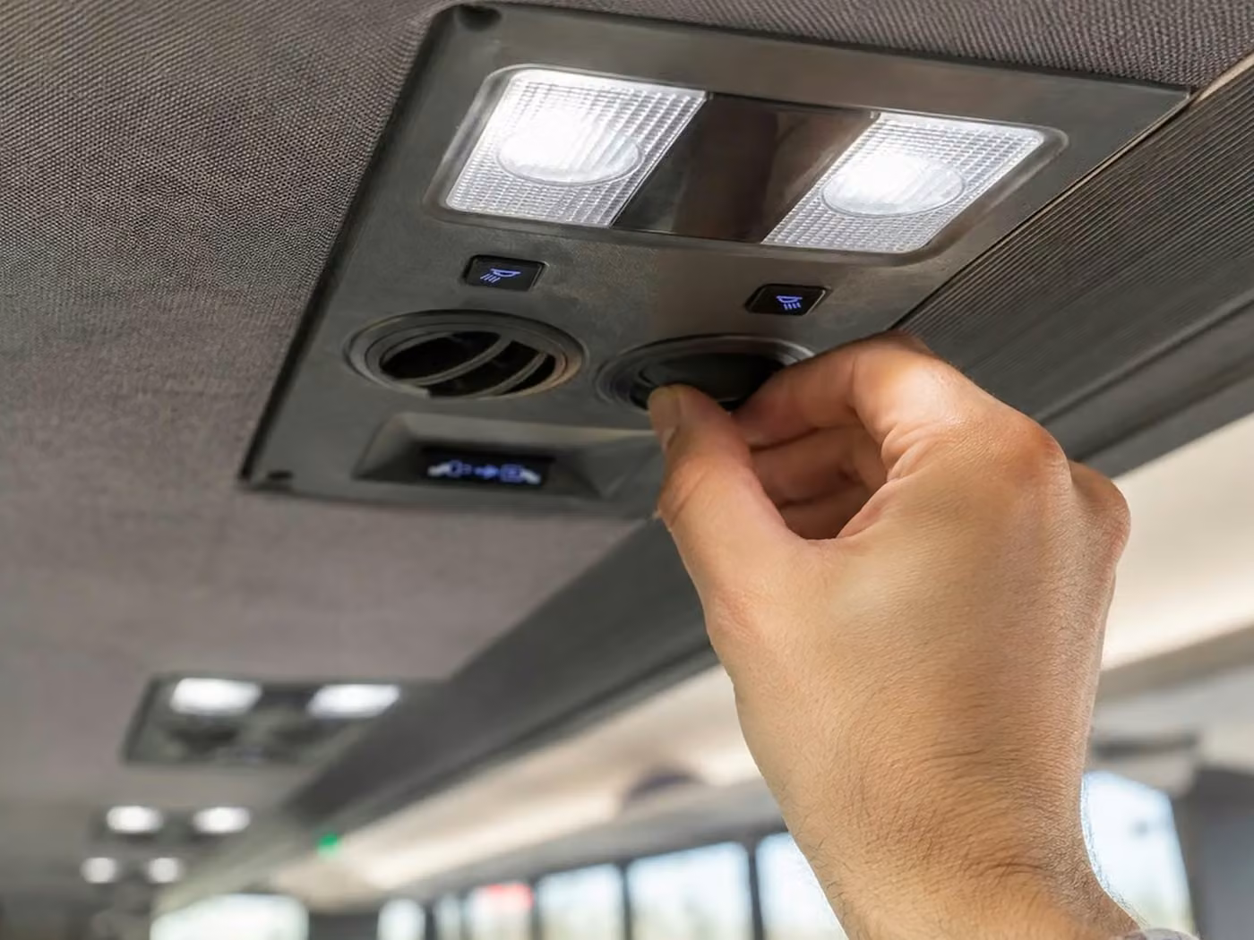 riviera beach charter bus climate control