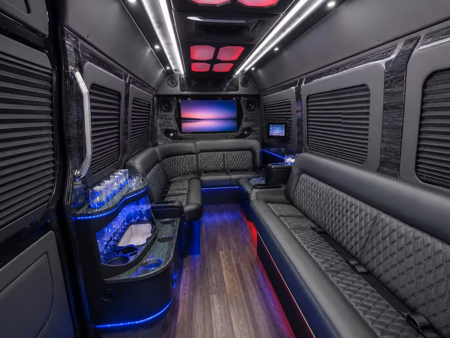 riviera beach private bus rentals for military reunions