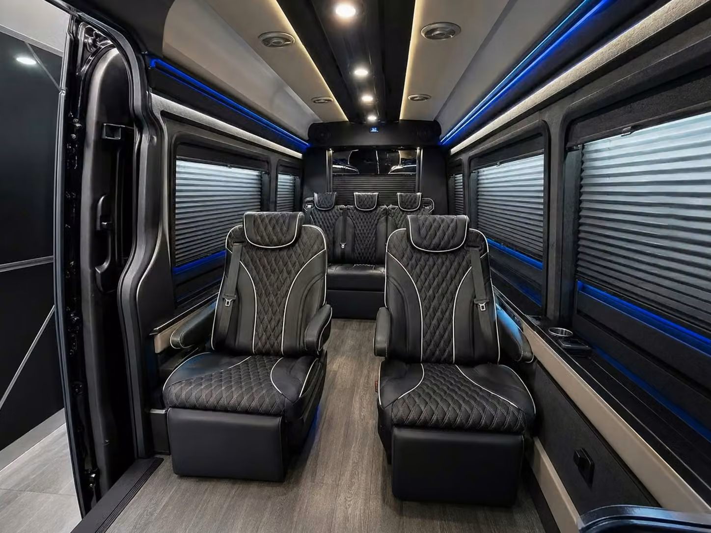 riviera beach private tour buses for long layovers in riviera beach